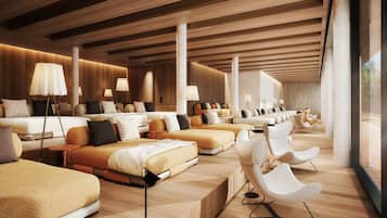 Couples treatment room(s), sauna, hot tub, steam room, body treatments