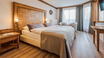 Premium bedding, minibar, in-room safe, individually decorated