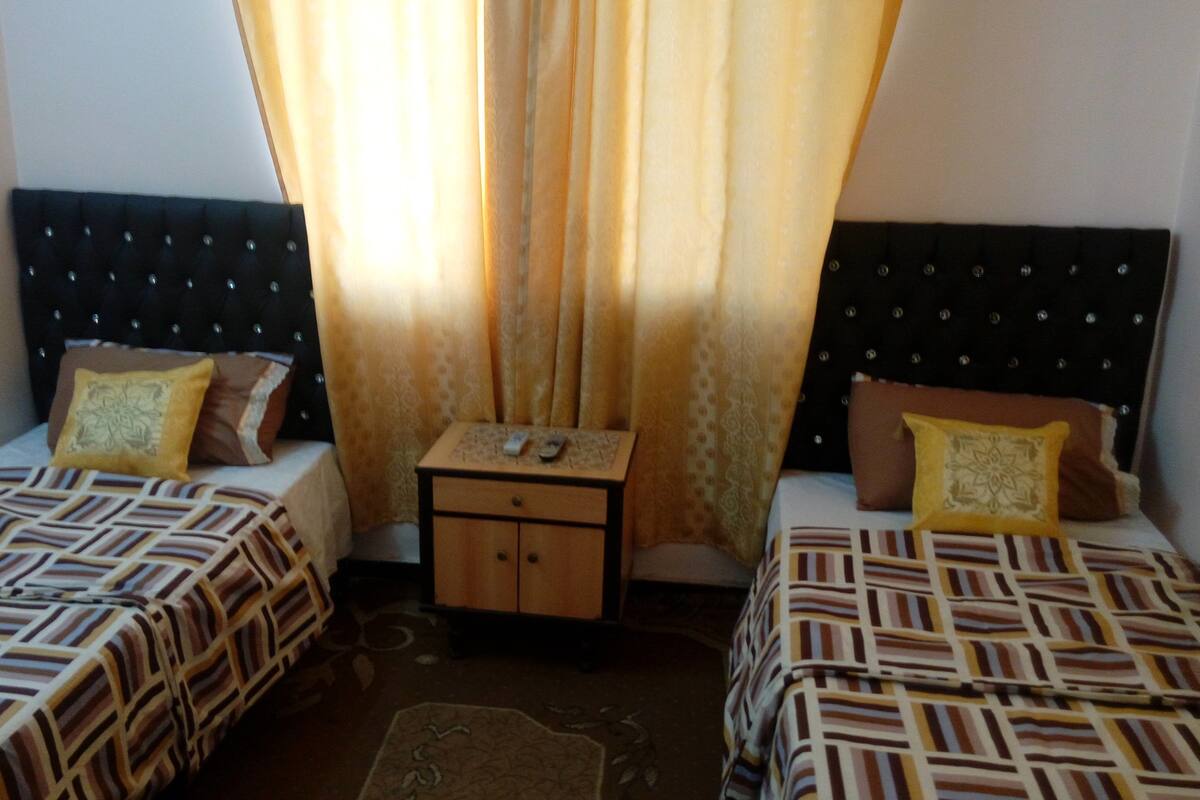 Twin Room (air-conditioned) | In-room safe, blackout drapes, WiFi (free)