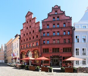 Front of property - Hotel Scheelehof Stralsund (Stralsund)