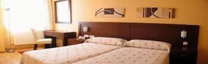 Rollaway beds, free WiFi