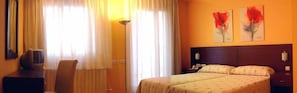 Rollaway beds, free WiFi