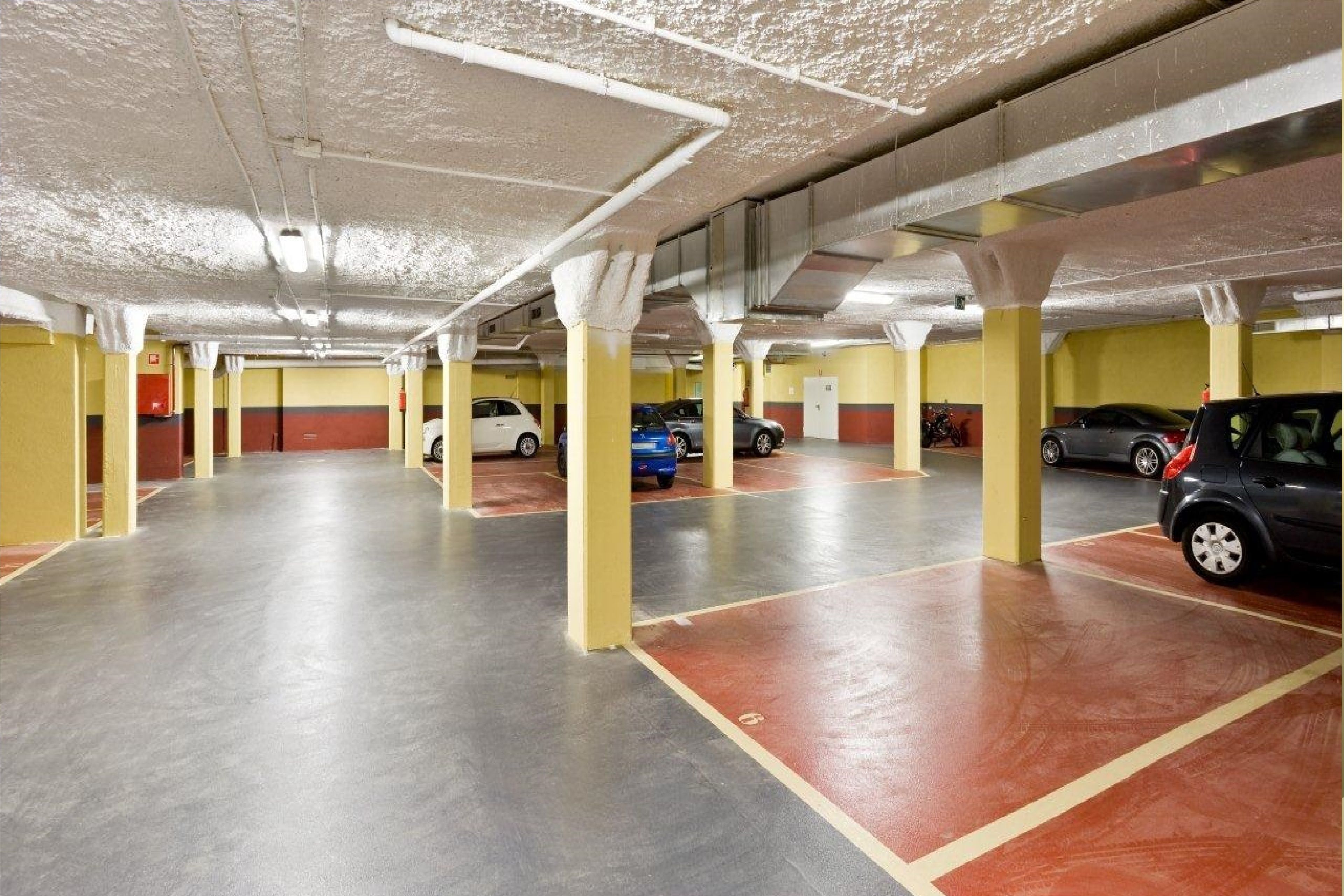 self-parking (surcharge) 30 per night