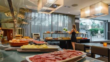 Daily buffet breakfast (EUR 20 per person)