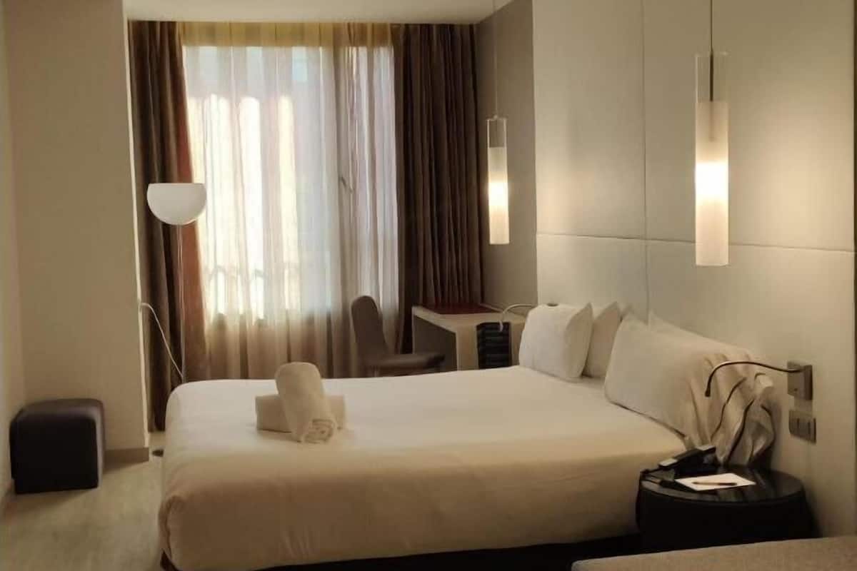 1 habitación, ropa de cama de alta calidad y edredón