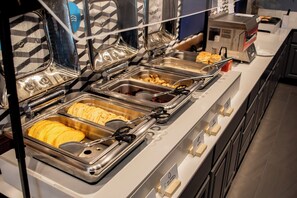 Petit déjeuner continental compris