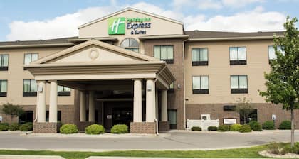 Holiday Inn Express and Suites Mason City by IHG