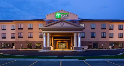 Holiday Inn Express and Suites Mason City by IHG