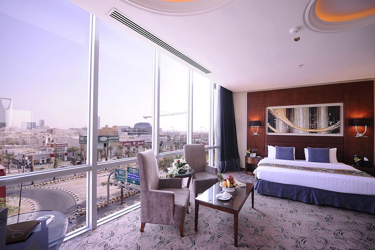 1 bedroom, minibar, in-room safe, desk