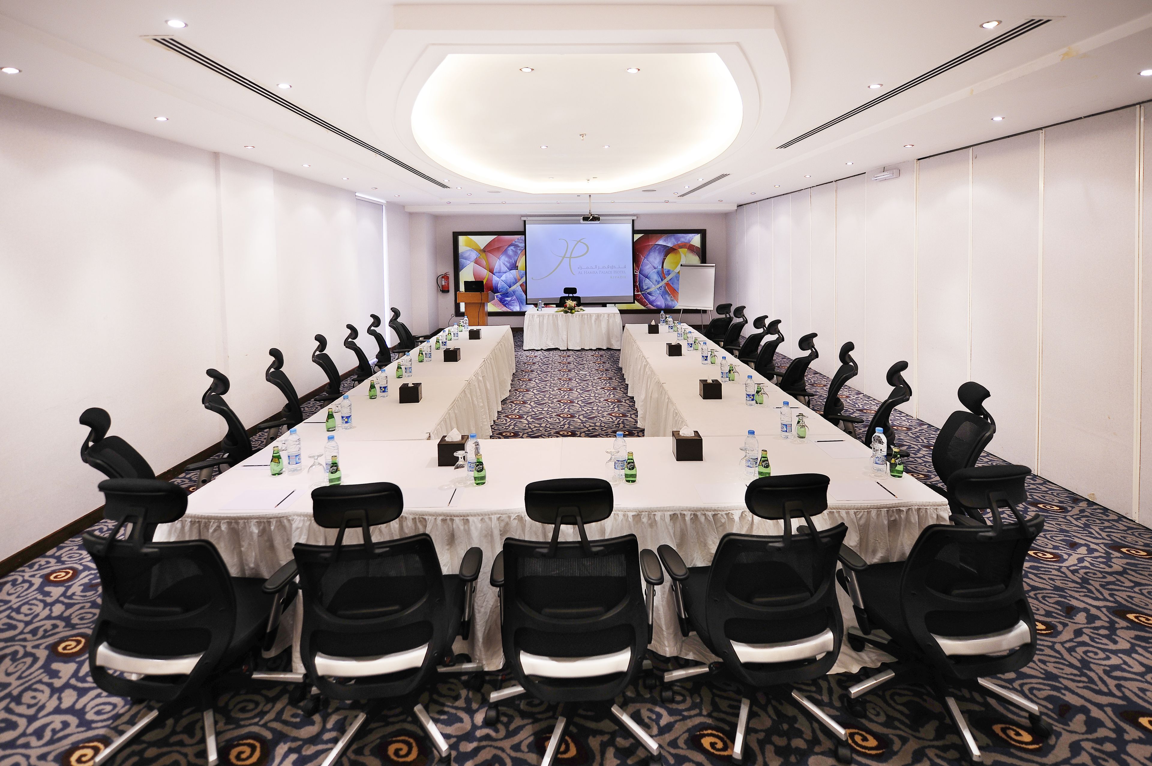 Photo - Sunday Signature Riyadh Formerly Qaser Al Hamra by Warwick