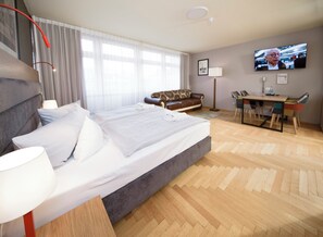 Comfort-Studio (with Sofa, Online Check-In) | Zimmersafe, Verdunkelungsvorhänge, Bügeleisen/Bügelbrett