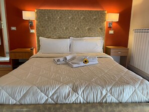 Premium bedding, in-room safe, free WiFi, bed sheets - B&B Sant'Oronzo (Lecce)