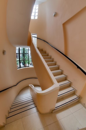 Staircase - Hotel Internacional (Buenos Aires)