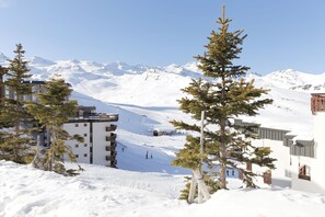 Front of property - Odalys Résidence Tourotel (Les Belleville)