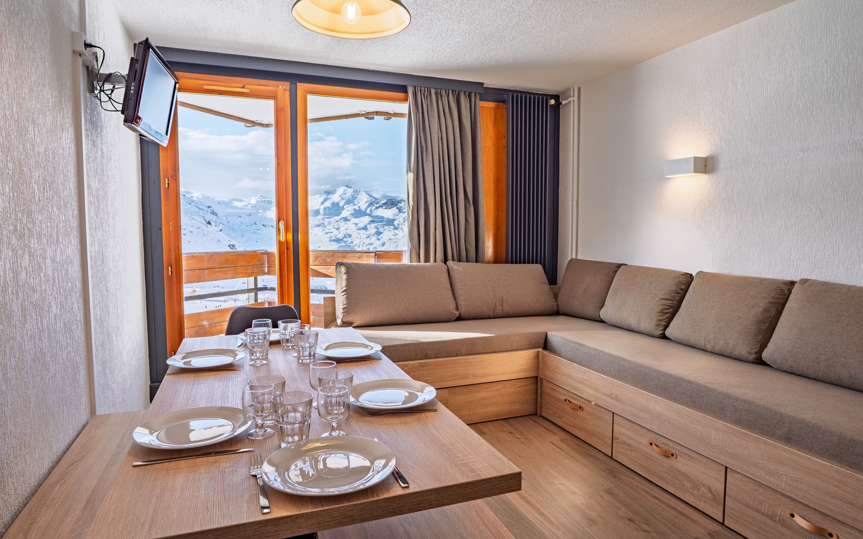 公寓, 1 間臥室 | 熨斗/熨衣板、搖籃/嬰兒床、床單