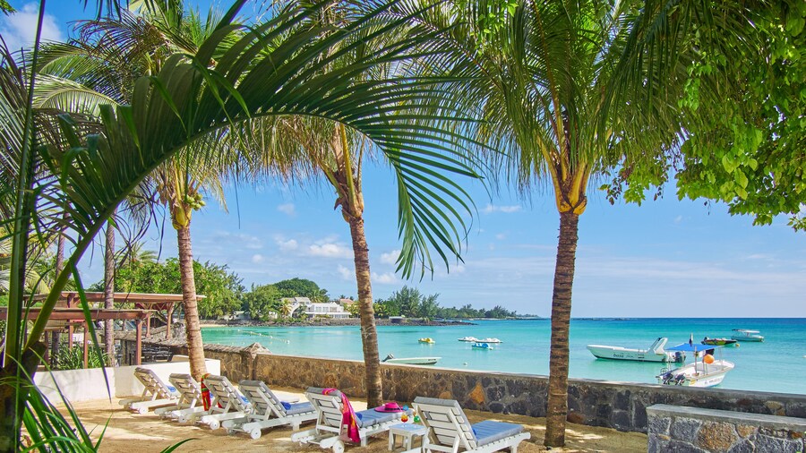 Le Beachclub Serviced Apartments and Villas