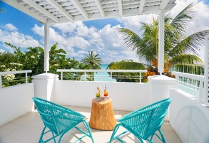 Panoramic Apartment, 2 Bedrooms, Sea View, Beachfront | In-room safe, blackout drapes, free cribs/infant beds, rollaway beds