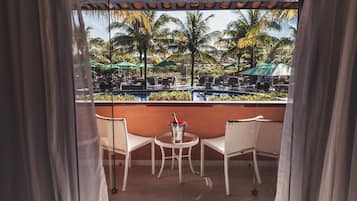 Super Luxo | Balcony view