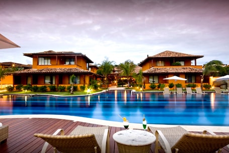 Fachada. Hotel Ferradura Resort