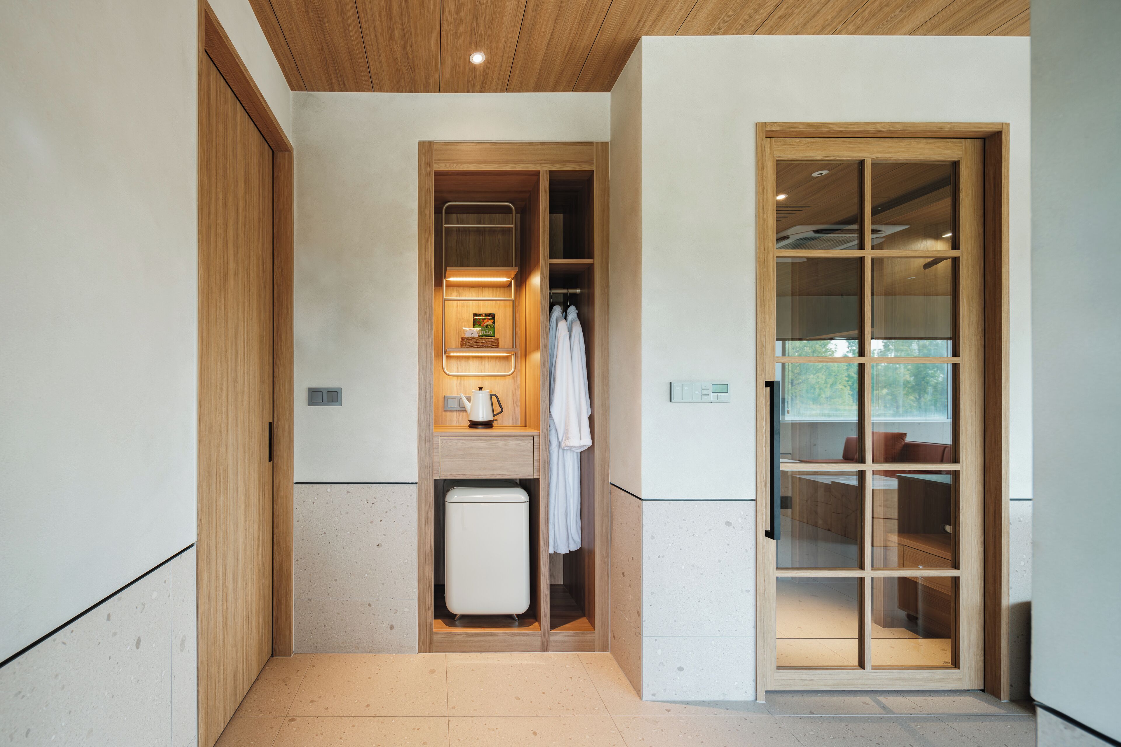 1 bedroom, premium bedding, in-room safe, desk