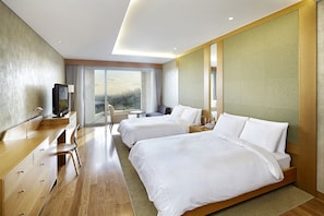 Premium bedding, in-room safe, desk, blackout curtains - Hotel Teddy Valley (Seogwipo)