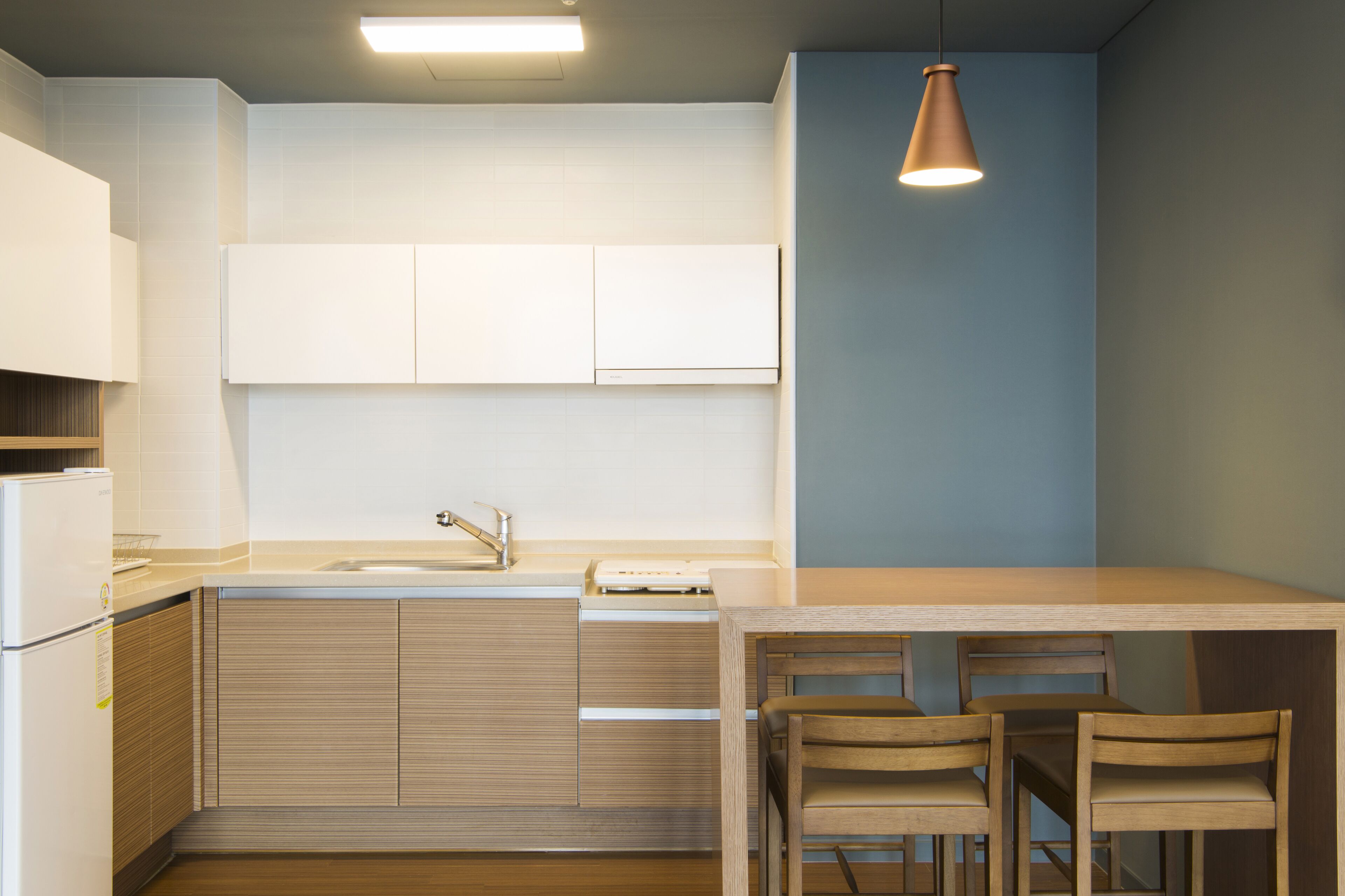 fridge, microwave, electric kettle, high chair