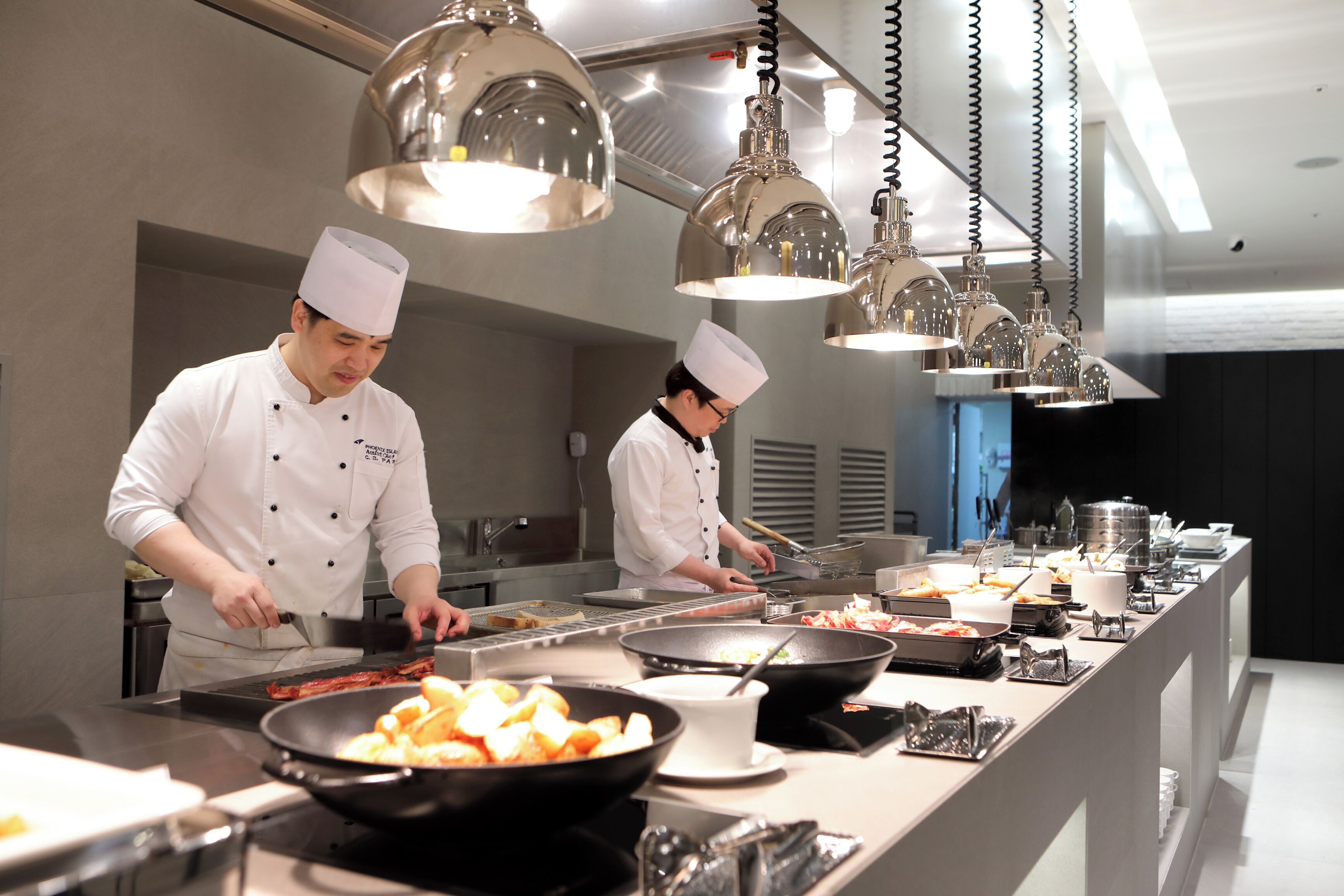 daily buffet breakfast (krw 43000 per person)