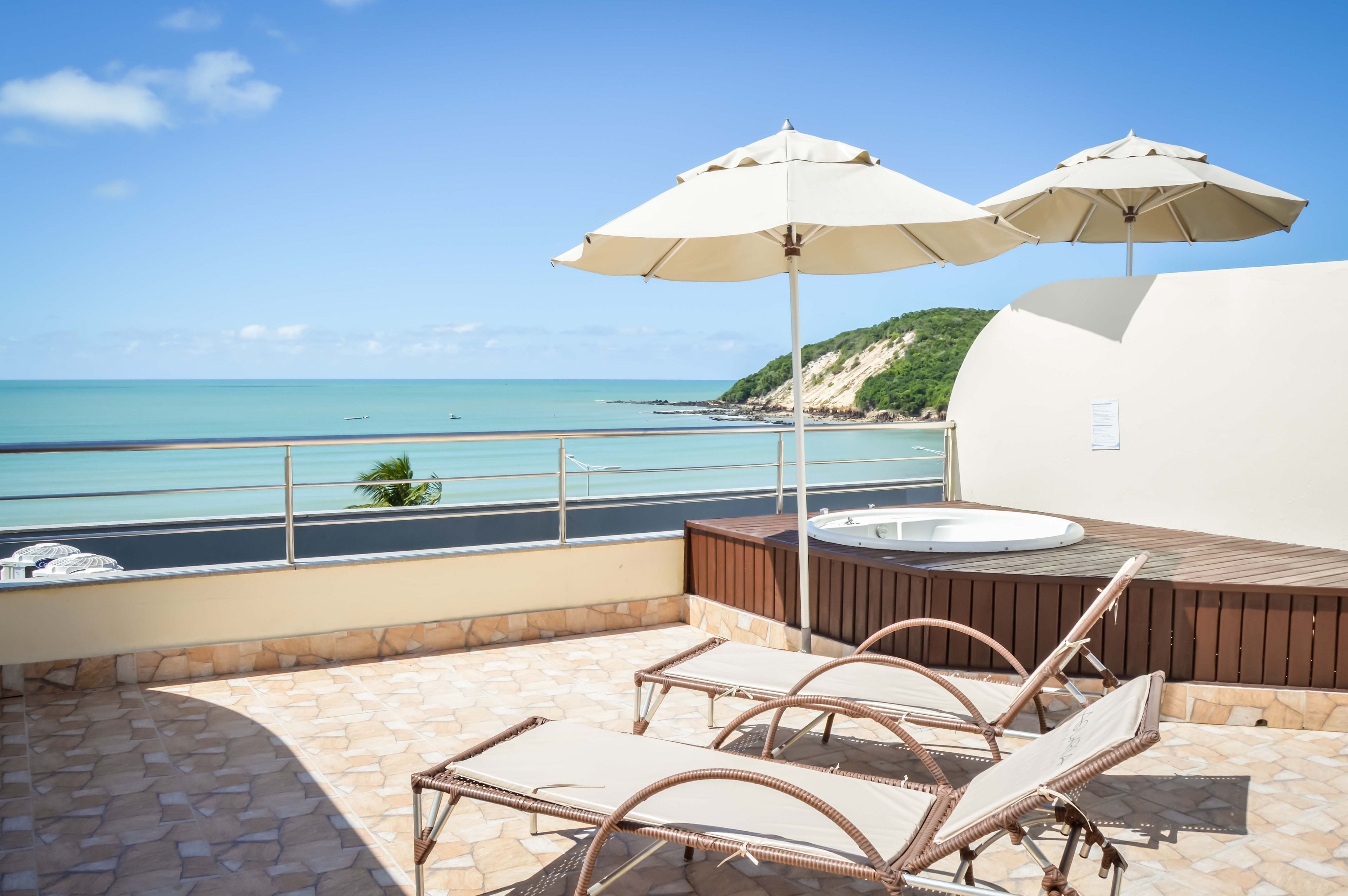 Paritalo, 2 makuuhuonetta, poreamme, merinäköala | Aurinkoterassi