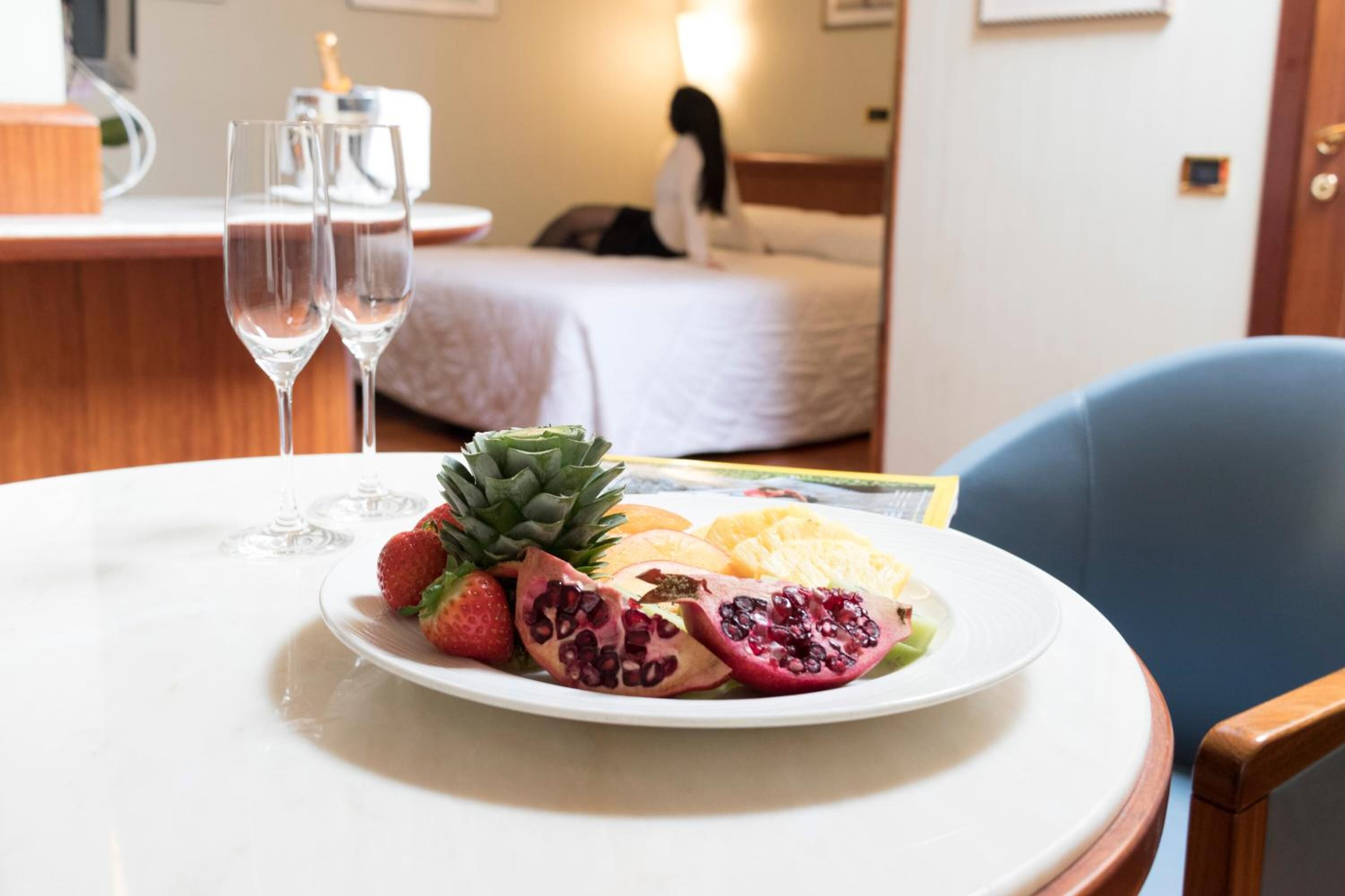 1 bedroom, pillow-top beds, minibar, in-room safe