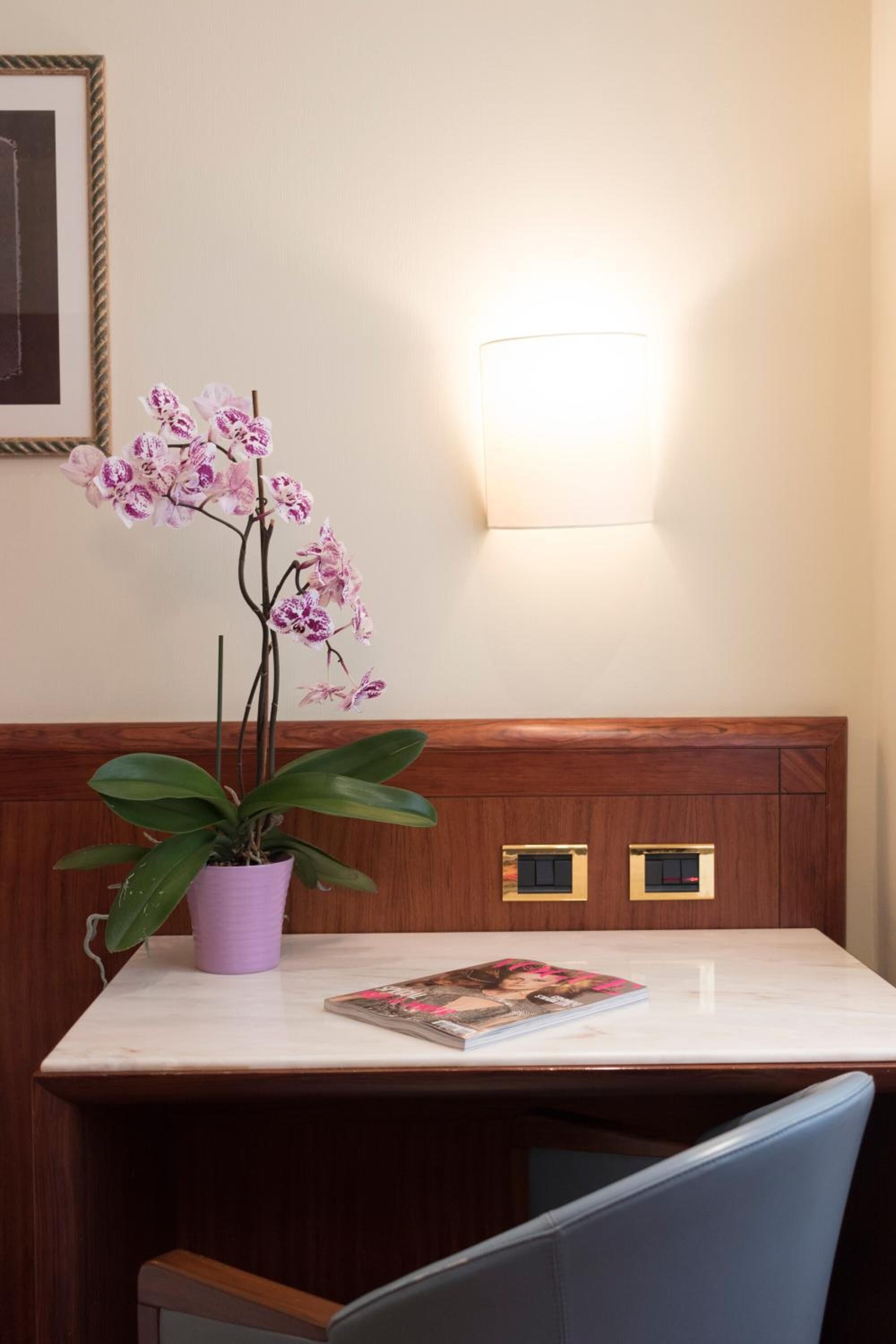 1 bedroom, pillow-top beds, minibar, in-room safe