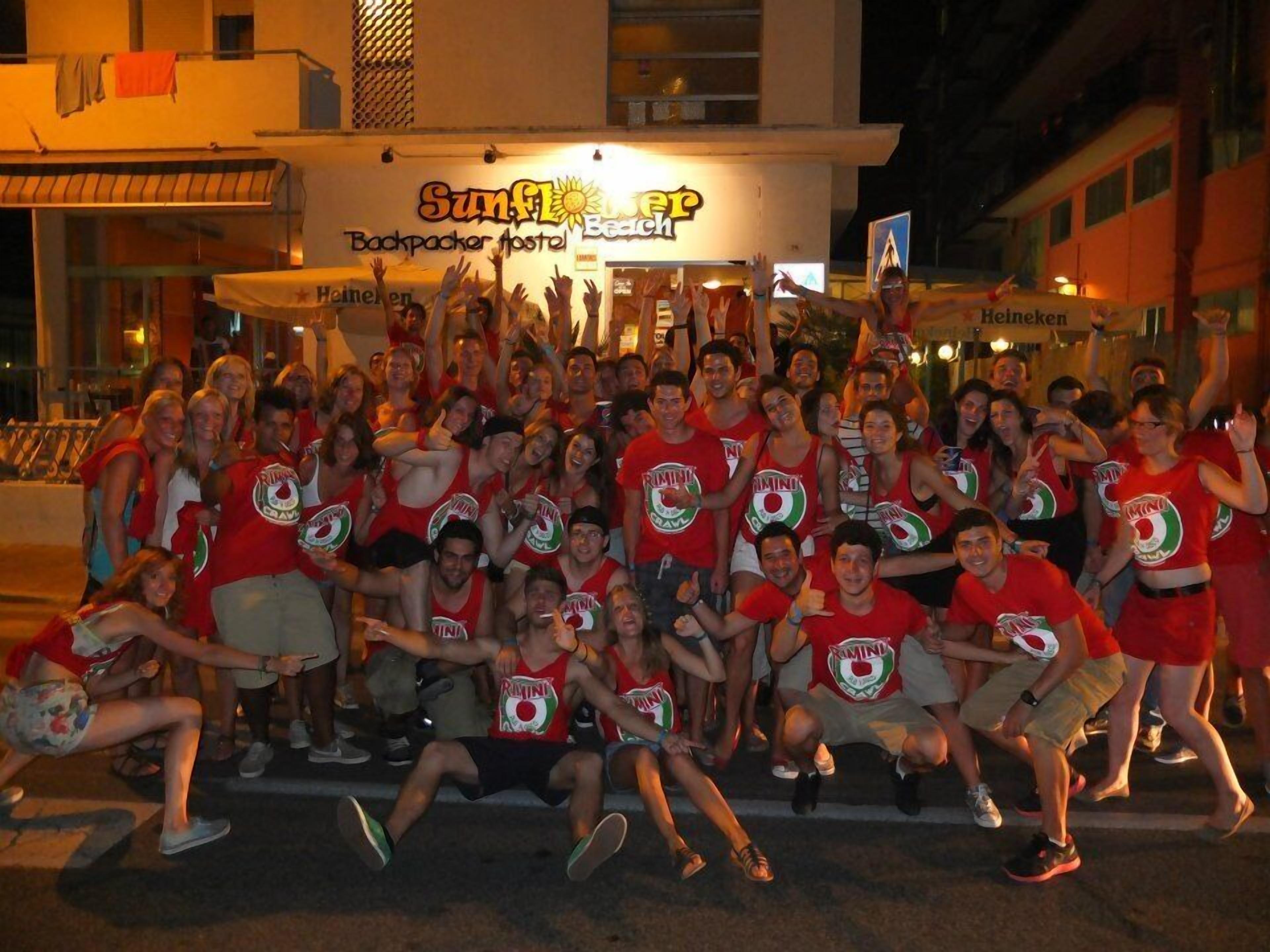 Foto - Sunflower Beach Backpacker Hostel & Bar