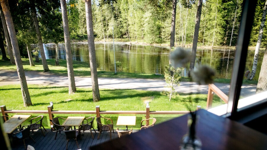 Hotel Sorsanpesä