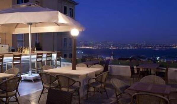Terrace/patio - Istanbul Suite Home Galata (Istanbul)