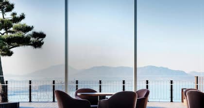 Hotel Hyundai by Lahan Mokpo