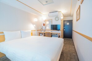 Double Room, Non Smoking, Harbor View | In-room safe, desk, laptop workspace, free WiFi - Toyoko Inn Busan Station No.1 (Busan)