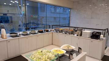 Bao gồm bữa sáng buffet hàng ngày