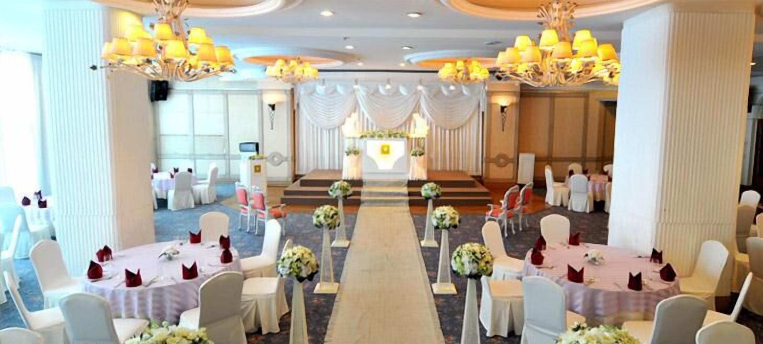 indoor wedding