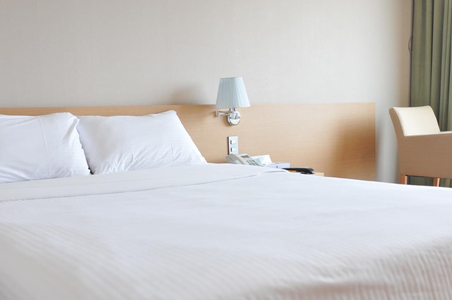 standard double room | free wifi, bed sheets