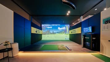 Campo de práctica de golf bajo techo