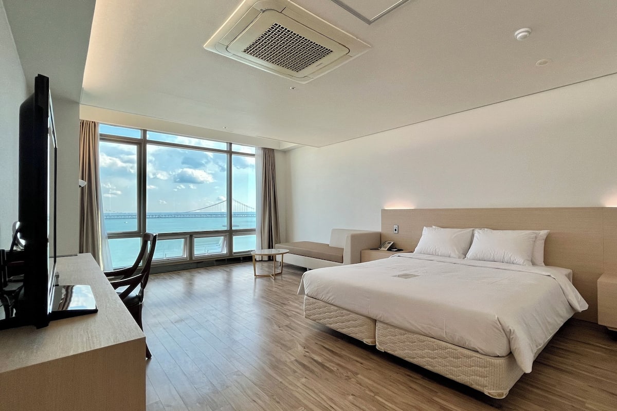 Premium Ocean Double Room