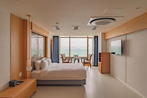 Front of property - Homers Hotel (Busan)