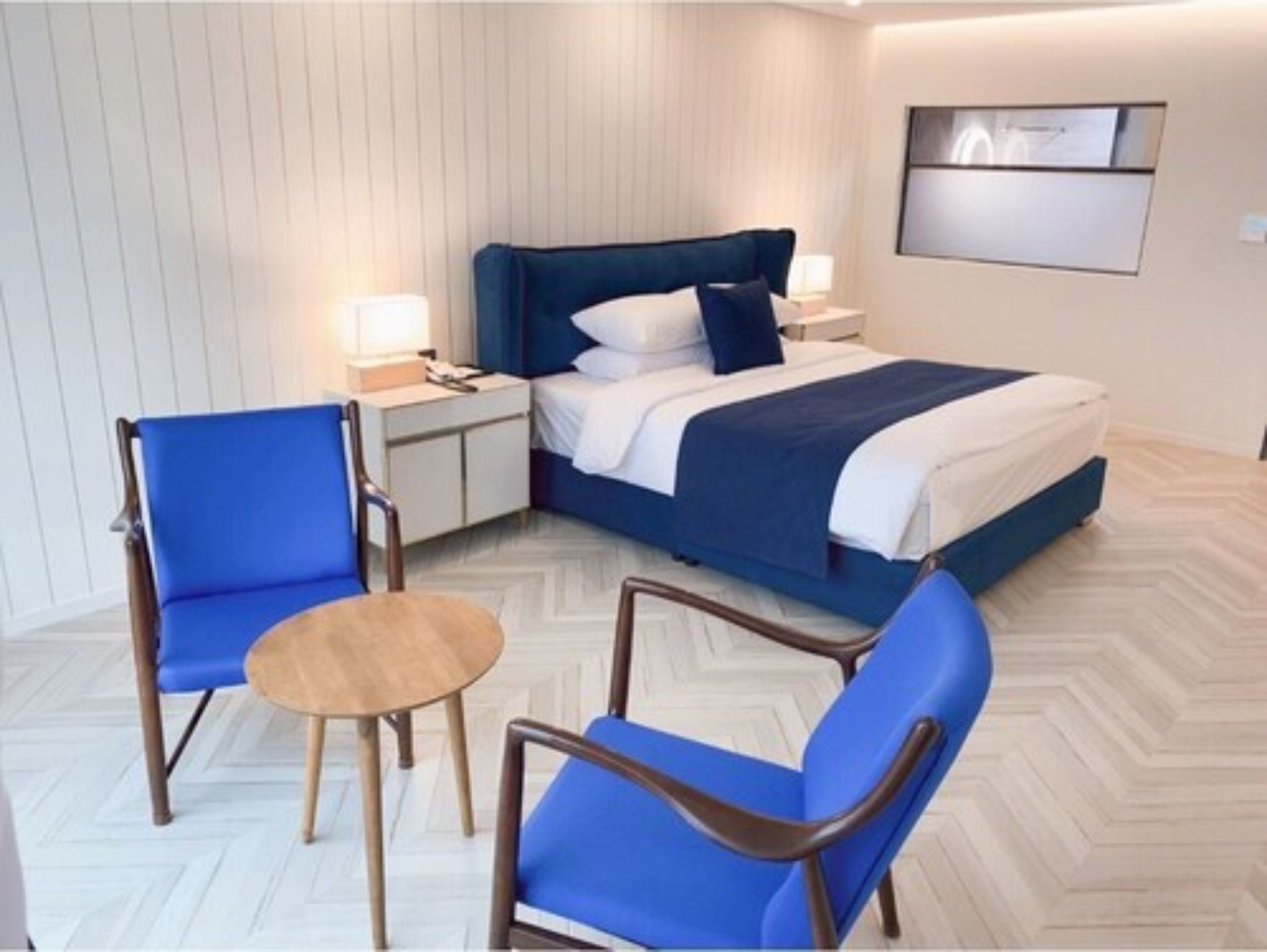 signature ocean double room | premium bedding, desk, iron/ironing board, free wired internet