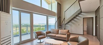 Kumho Sulak Resort