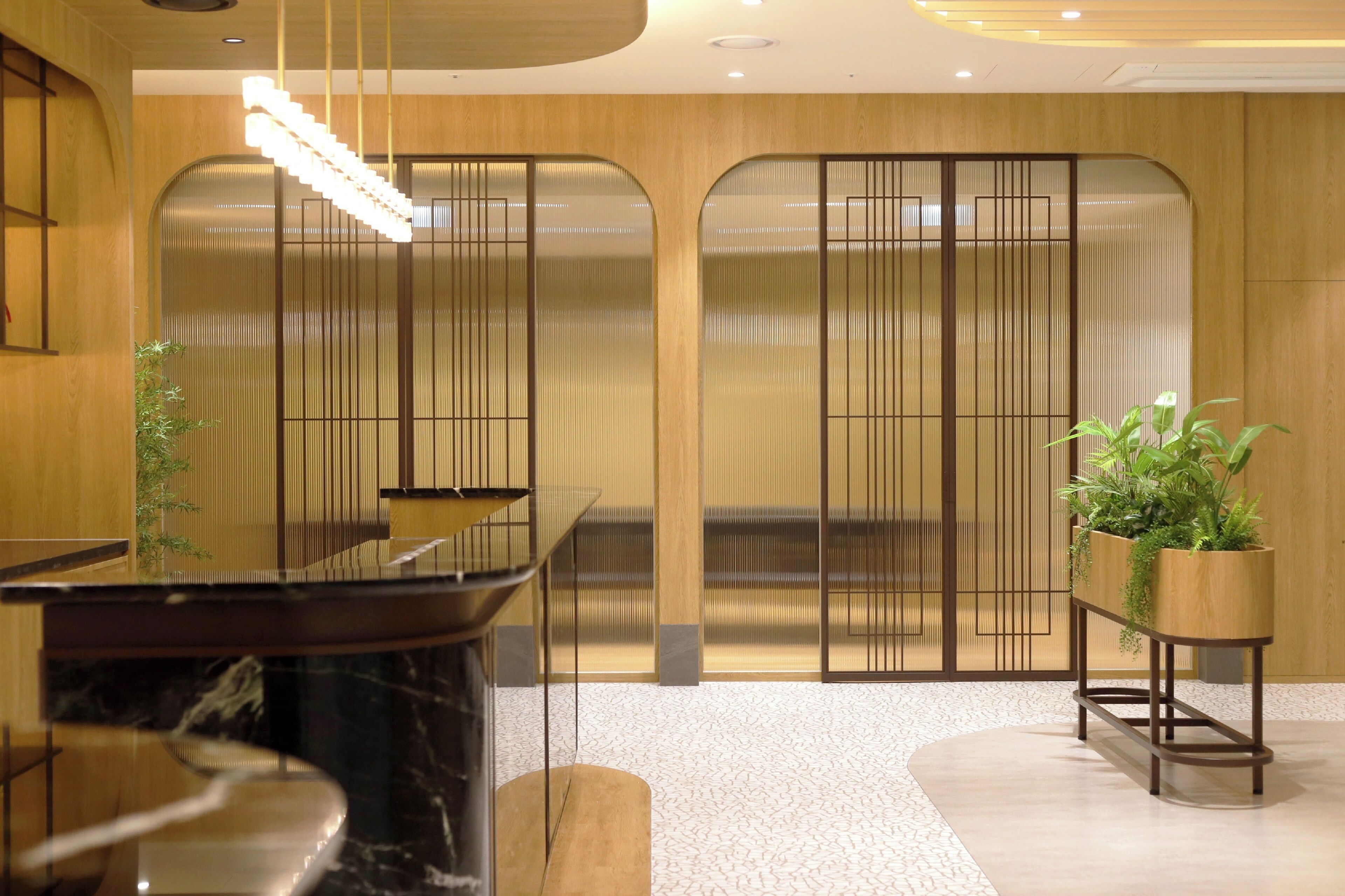 7 restaurants, breakfast served, korean cuisine