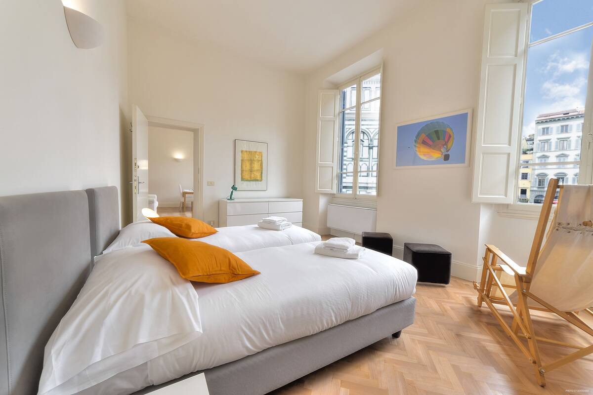Apartment, 2 Bedrooms (Duomo 3, Piazza San Giovanni 5 - Lift) | Premium bedding, desk, iron/ironing board, free cots/infant beds