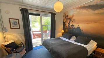 Single Room | 1 bedroom, desk, iron/ironing board, free WiFi