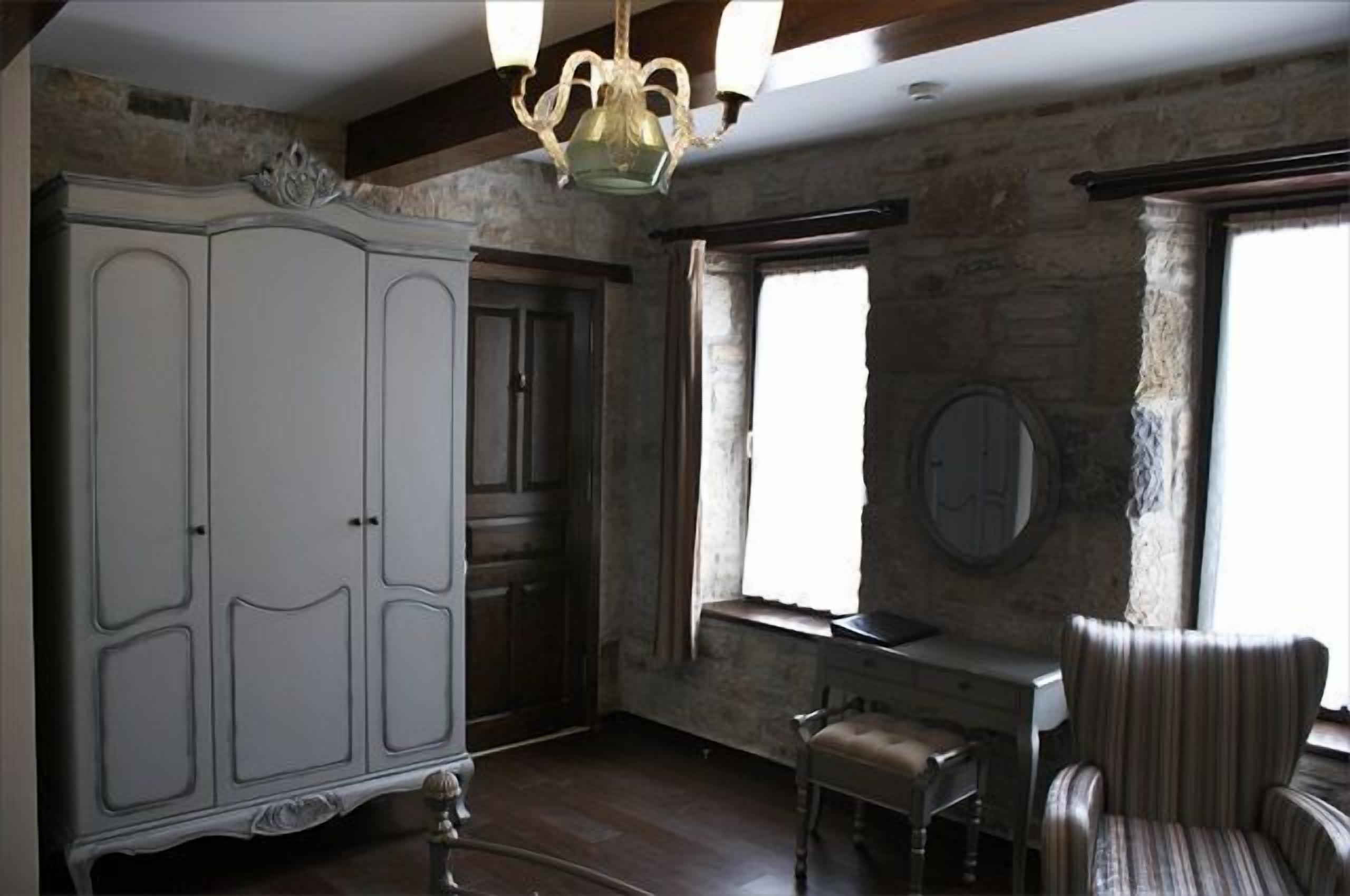 standard double or twin room (single use) | room amenity