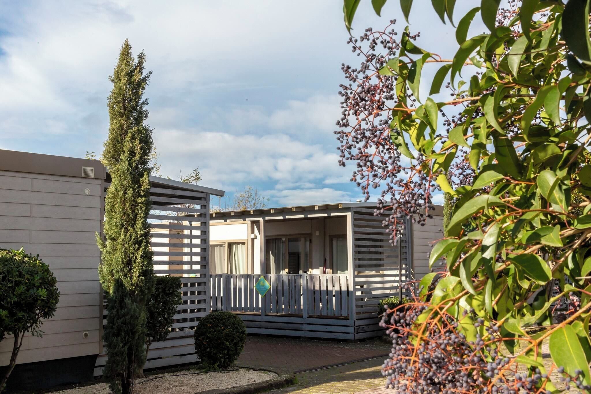 スーペリア シャレー | ベビーベッド、ベッドシーツ