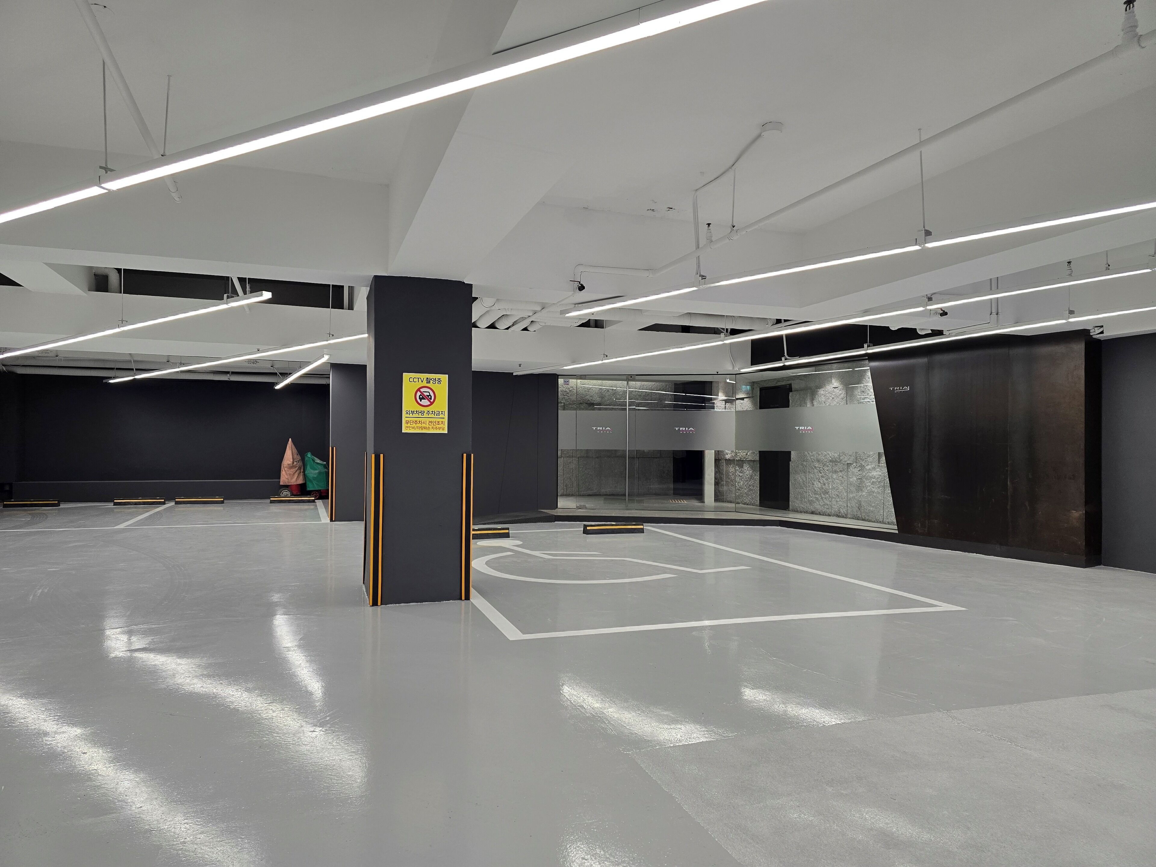 Photo - Tria Business & Boutique Hotel