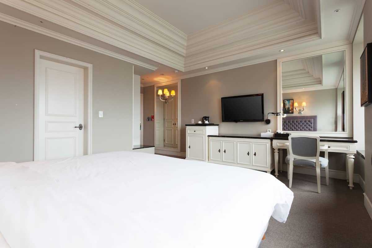 Chambre Deluxe double, vue sur la ville | Commodité de la chambre